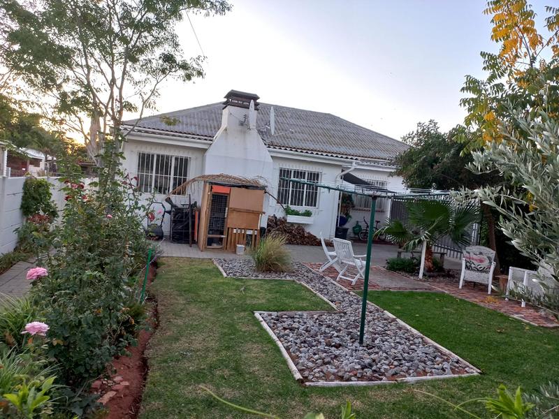 4 Bedroom Property for Sale in Vredendal Western Cape